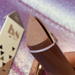 LYS “Genuine” Aim High Highlighter Stick